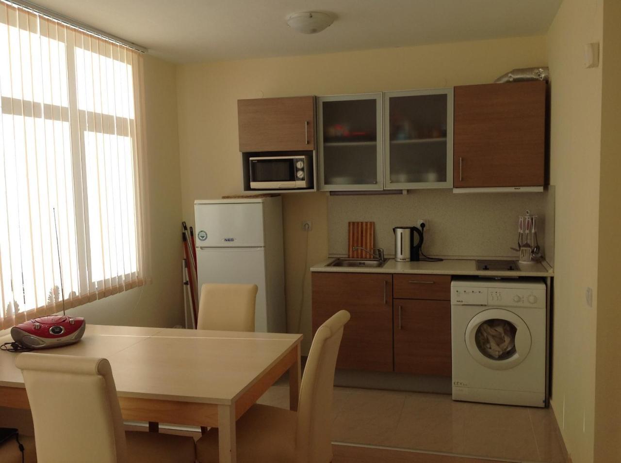 Sun City Apartments Slântsjev Brjag Eksteriør bilde